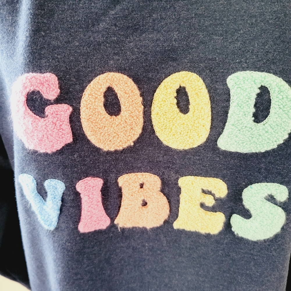 Wildfox Statement Sweatshirt Size Medium - image 3